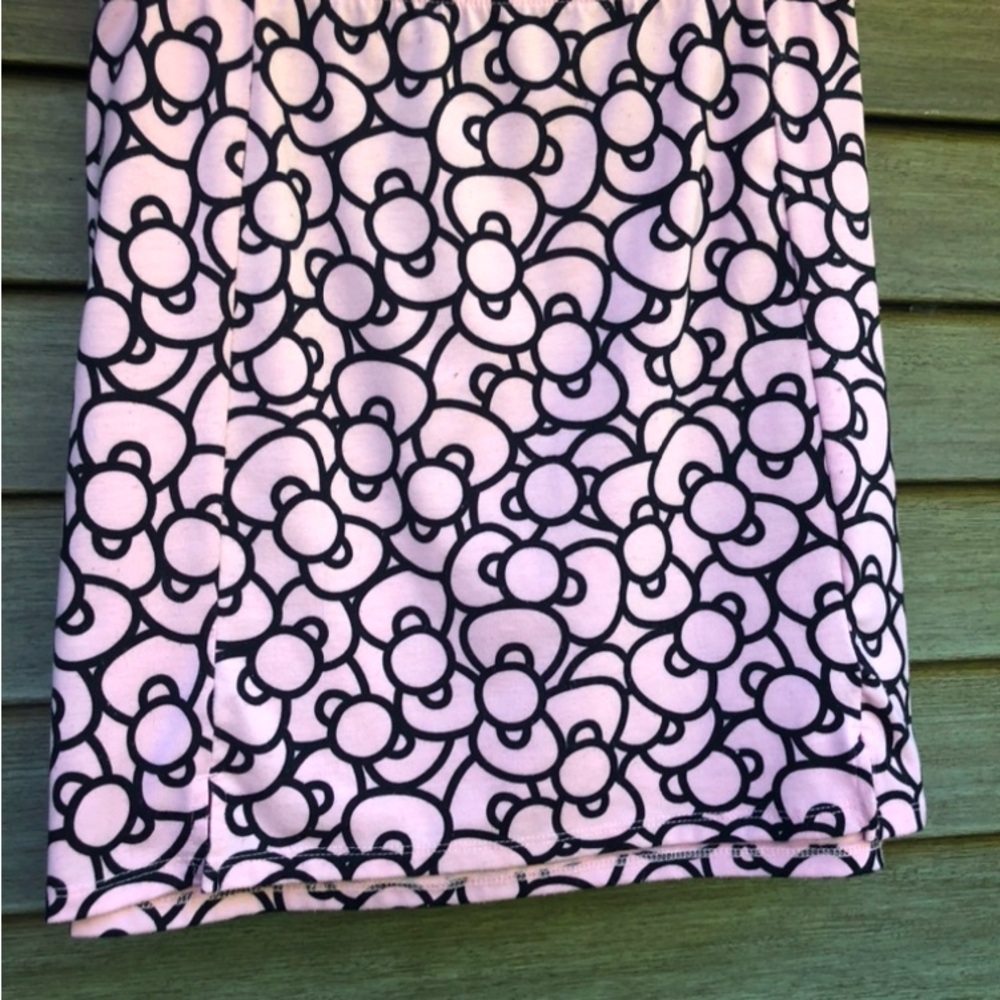 Hello Kitty πΈπ± Skirt XL super fun and relaxing very comfortable and enjoyable! - Picture 3 of 16